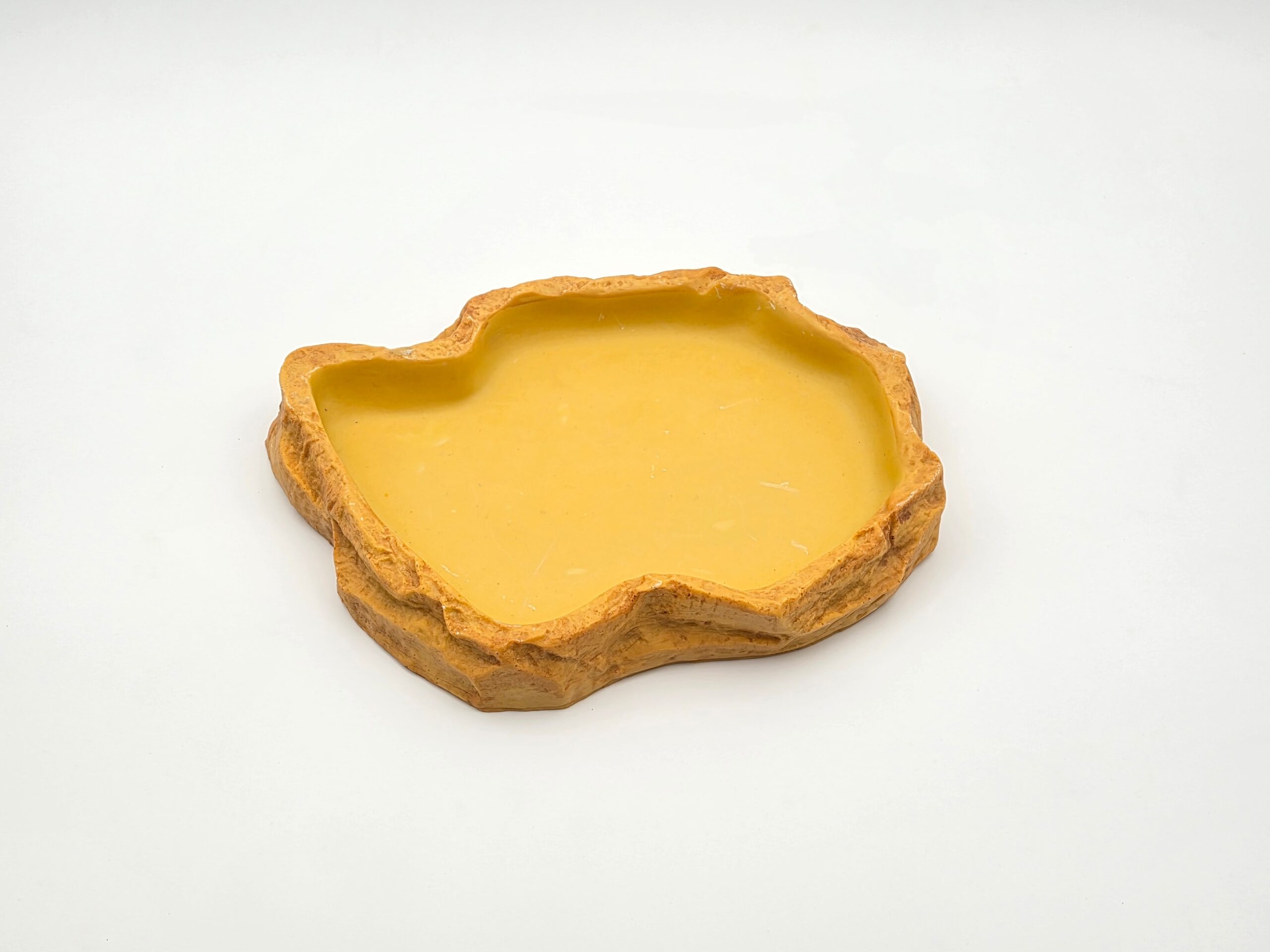 Mangeoire/abreuvoir Taille L réf 07 (25 x 18 cm)